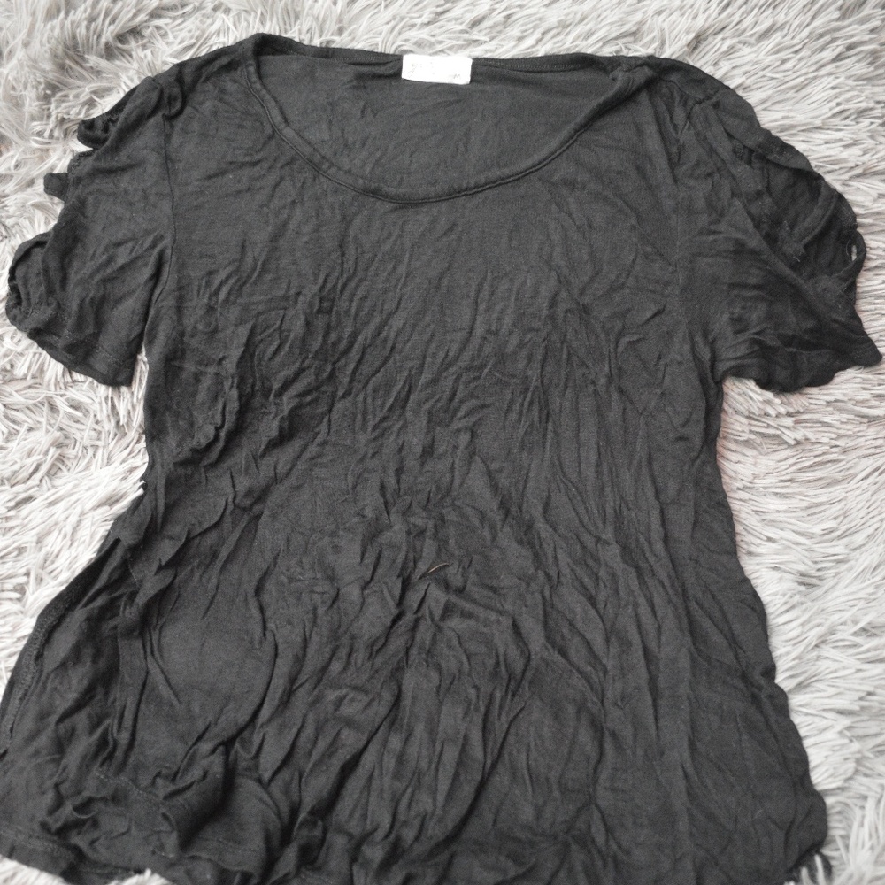 Top with Slits in Sleeves and Sides